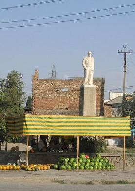  ,  ,   , -     ,     .  []